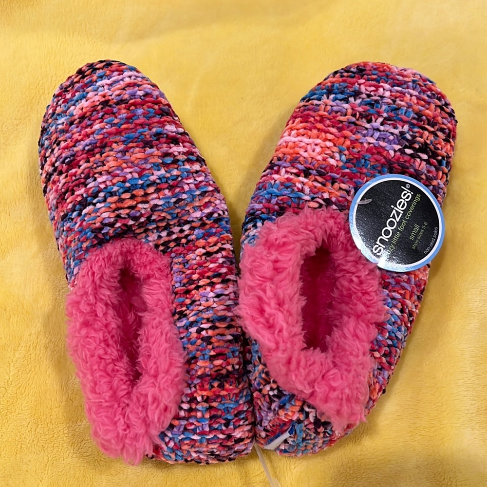 Snoozies, cozy little foot coverings.